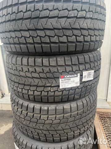 Шины зима 295/40R21 Yokahama на Mercedes GLS
