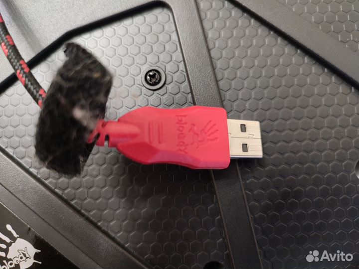 Игровая клавиатура с подсветкой Bloody B318