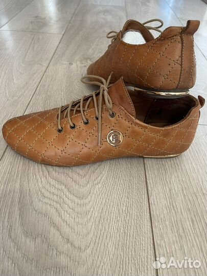 Туфли женские 40 размер