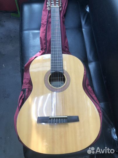 Z.9166 Гитара Hohner HC06