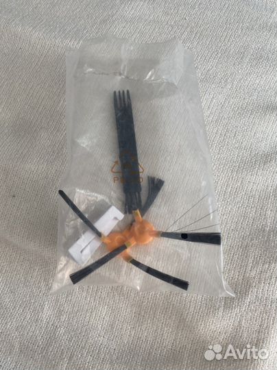 Робот пылесос scarlett