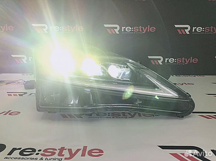 Фары Lexus IS250 05-12г Стиль 13г Vland