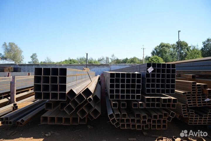 Профильная труба 80x80x3