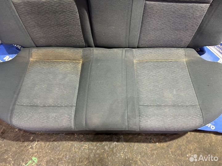 Задний диван Chevrolet Aveo T250 седан F15S3 2010