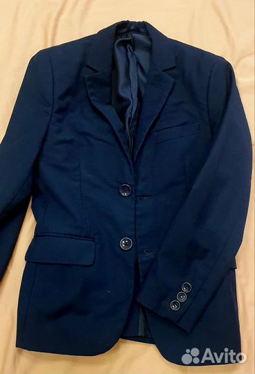 Школьная форма для мальчика 128 в дар