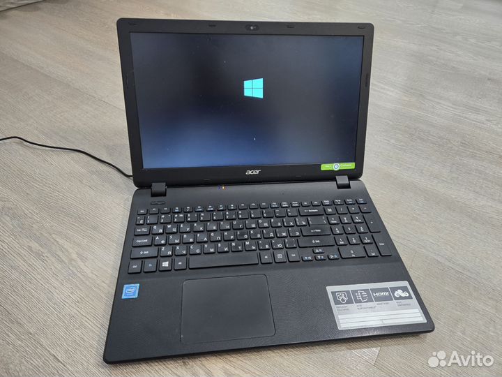 Ноутбук Acer Aspire ES1-531-C34D