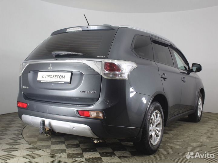 Mitsubishi Outlander, 2014