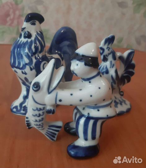 Фарфоровые статуэтки гжель 5 штук