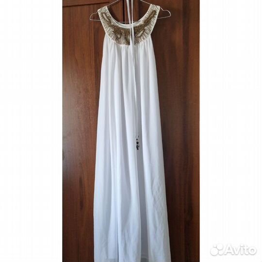 Платье длинное белое в пол