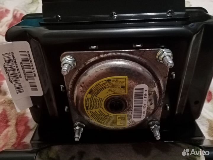 Подушка безопасности пассажира