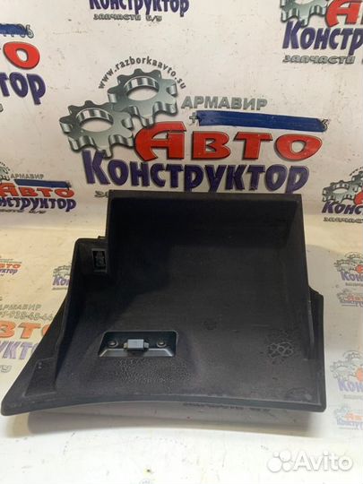 Бардачок Bmw 5 Седан Iv 530 D М57 1998