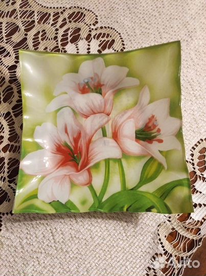 Тарелки сувенирные