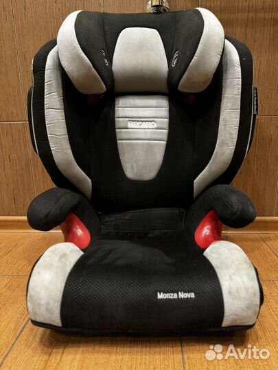 Детское автокресло 2/3 Recaro Monza Nova