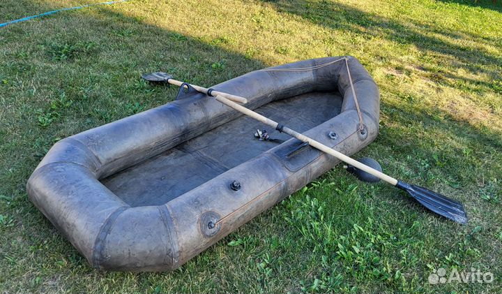 Лодка надувная резиновая
