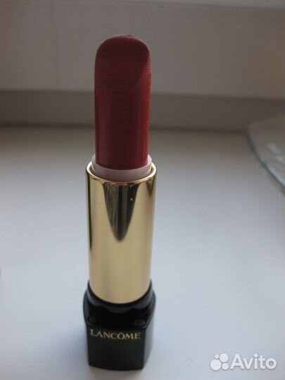 Lancome помада