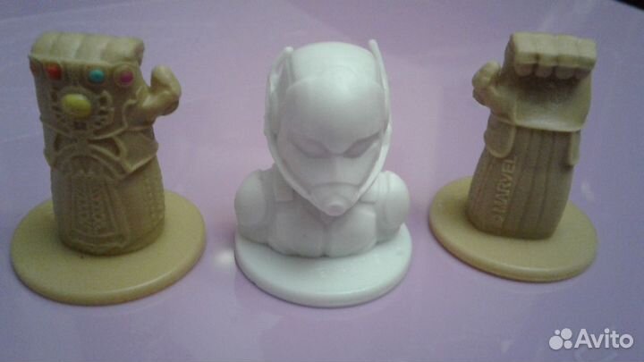 Стиратели-2, персонажи Marvel