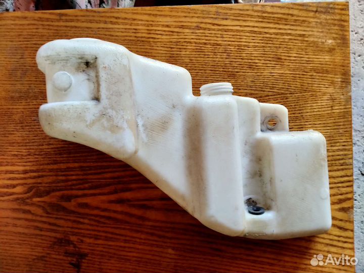 Бачок омывателя ваз 2110