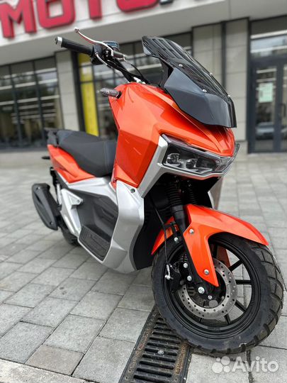 Скутер tracer ADV оранжевый