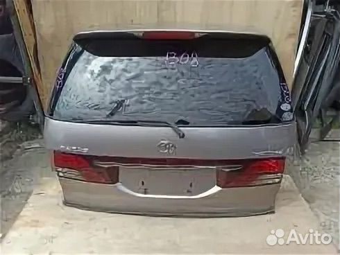 Продам стекло 5 й двери заднее Toyota Estima