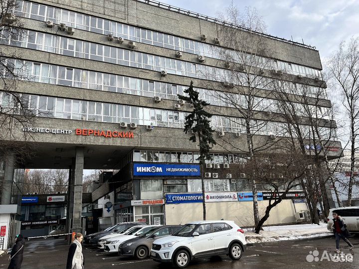 Охранник в административное здание