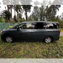 Nissan Quest 3.5 CVT, 2012, 160 000 км, с пробегом, цена 2 200 000 руб.