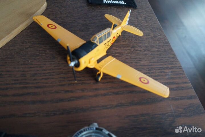 Модели самолетов, вертолетов