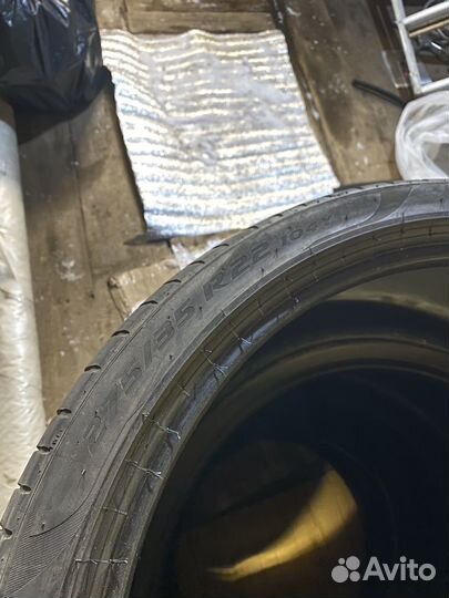 Pirelli P Zero 275/35 R22 и 315/30 R22