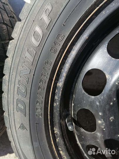 Dunlop SP Sport 2000 205/55 R16