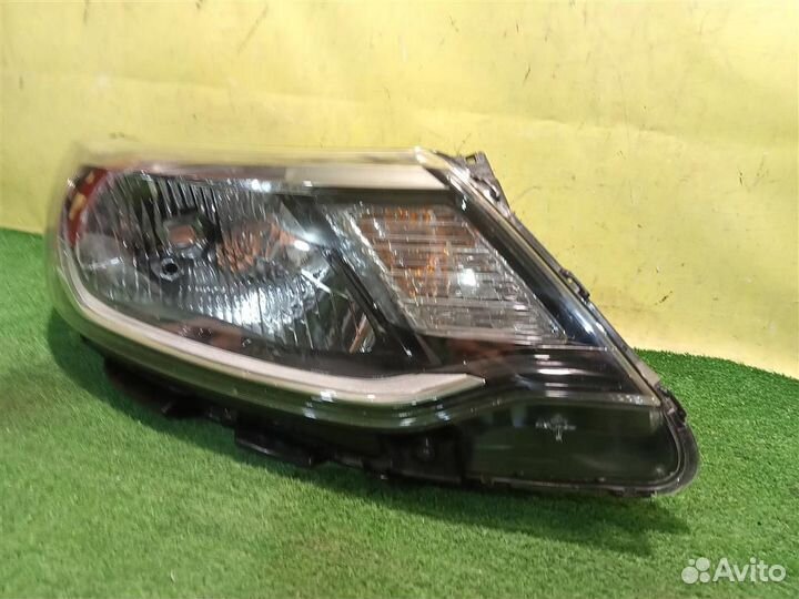Фара правая Kia RIO 3 QB 2015