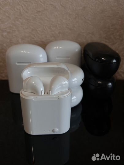 Беспроводные bluetooth наушники новые
