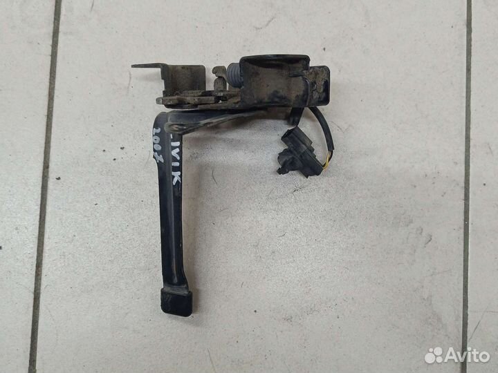 Замок капота Honda Civic 4D 2006-2012