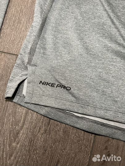 Рашгард nike