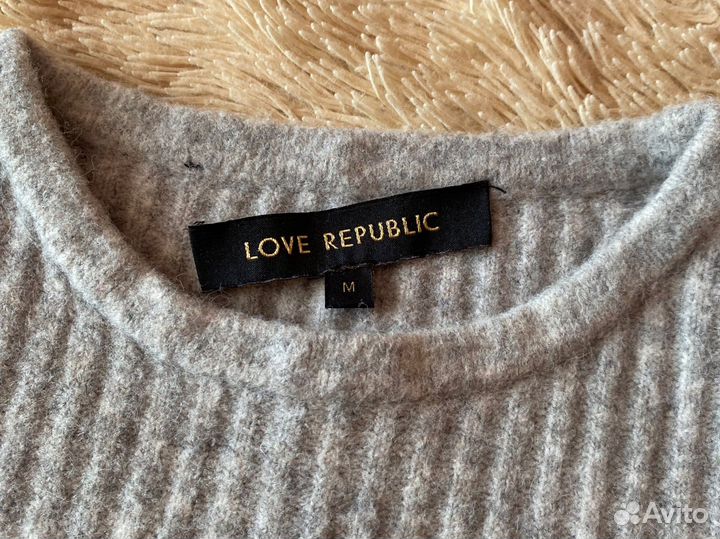 Свитер love republic