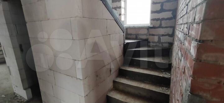 Дом 176 м² на участке 5,7 сот.