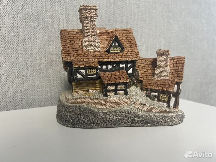 Коллекционный домик David Winter