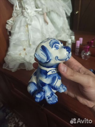 Статуэтки фарфоровые собаки