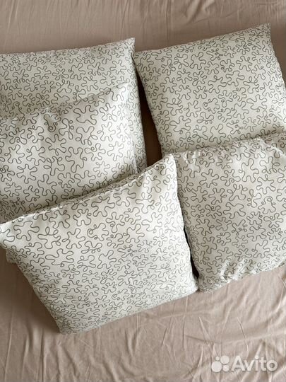 Подушки Икеа 30см белые