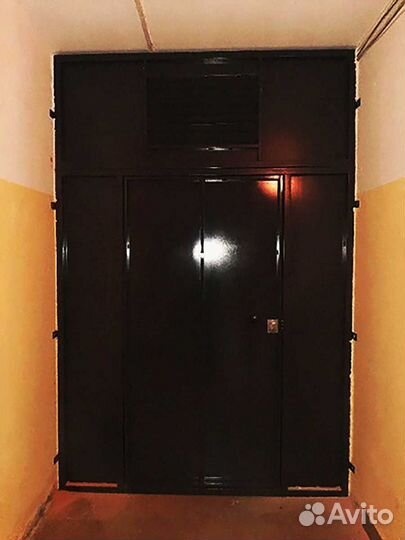 Металлическая дверь в карман