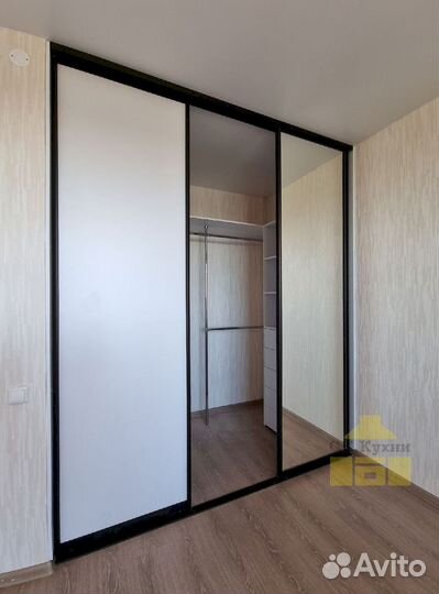 Шкаф в спальню