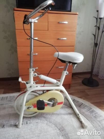 Тренажер велосипед