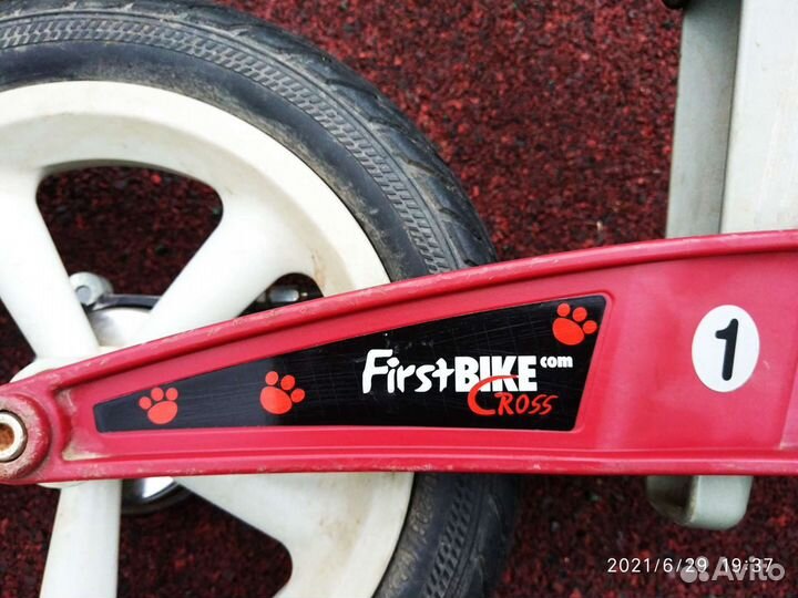 Беговел firstbike