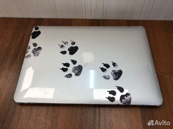 MacBook air 13-inch 2014