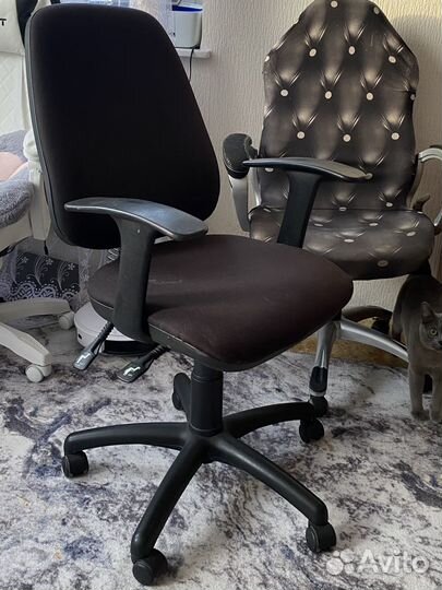Компьютерное кресло
