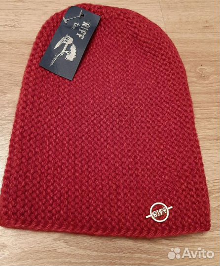 Новая теплая шапка