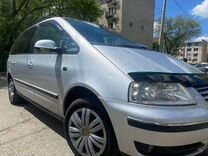 Volkswagen Sharan 1.9 AT, 2007, 214 000 км, с пробегом, цена 965 000 руб.