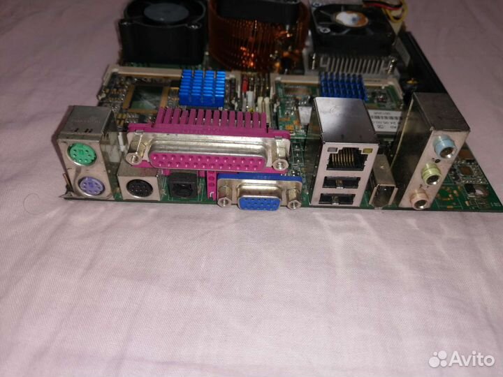 Материнская плата