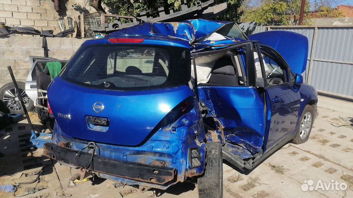 Разбор nissan tiida
