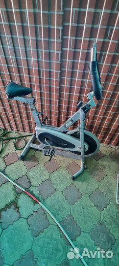 Велотренажер