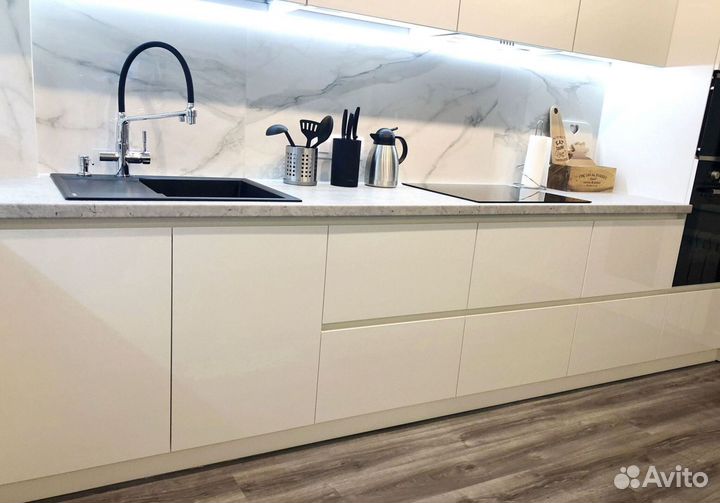 Угловая кухня с мдф фасадами