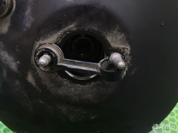 Вакуумный усилитель тормозов Renault kangoo